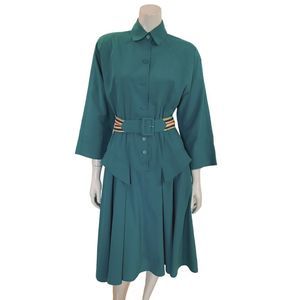 Vintage 80s Dress size 4 Emetald Green Cotton Blend Contrasting Belt